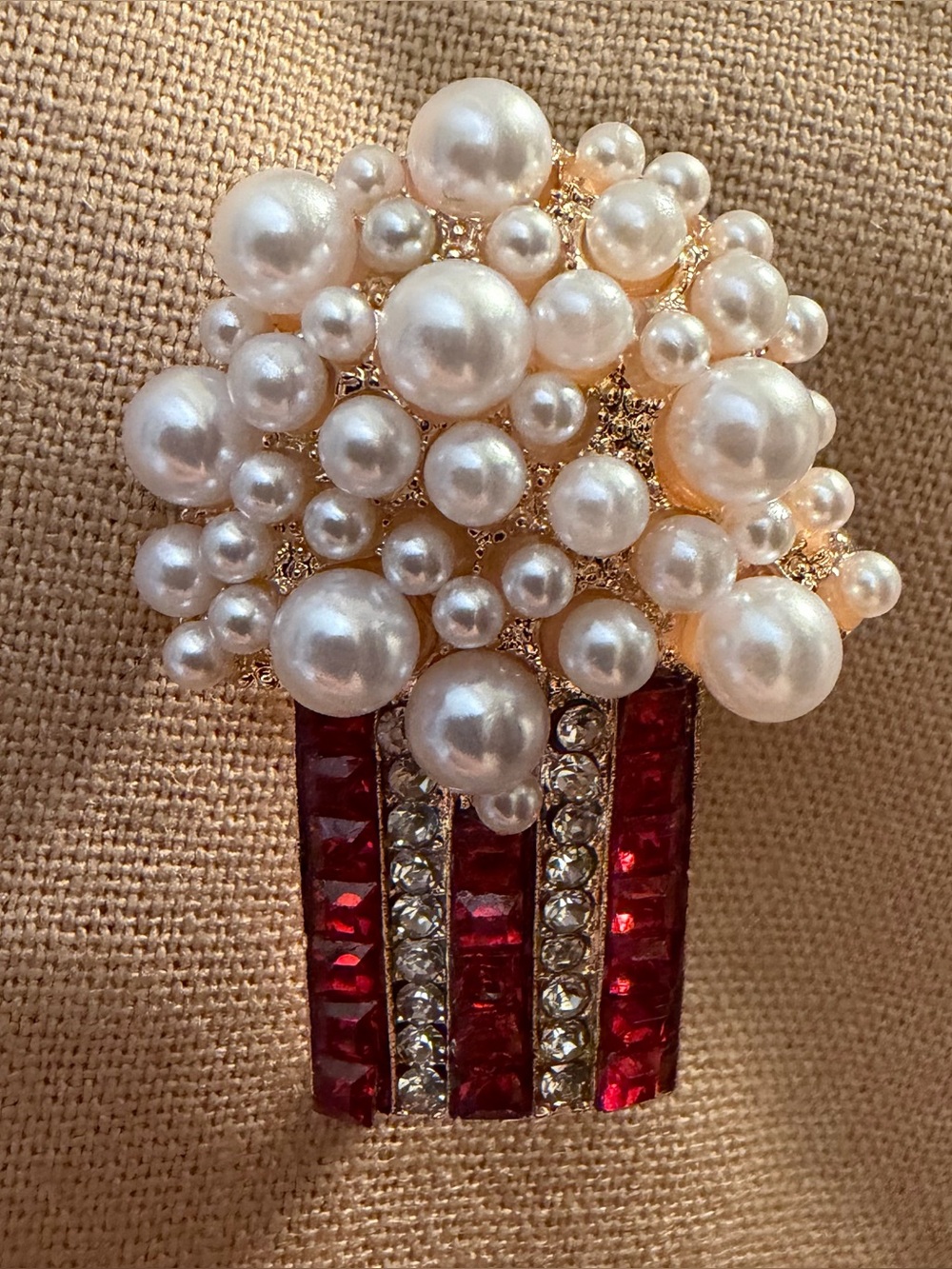 Faux Pearl & Rhinestone Popcorn Brooch Pin Gold-Tone NEW